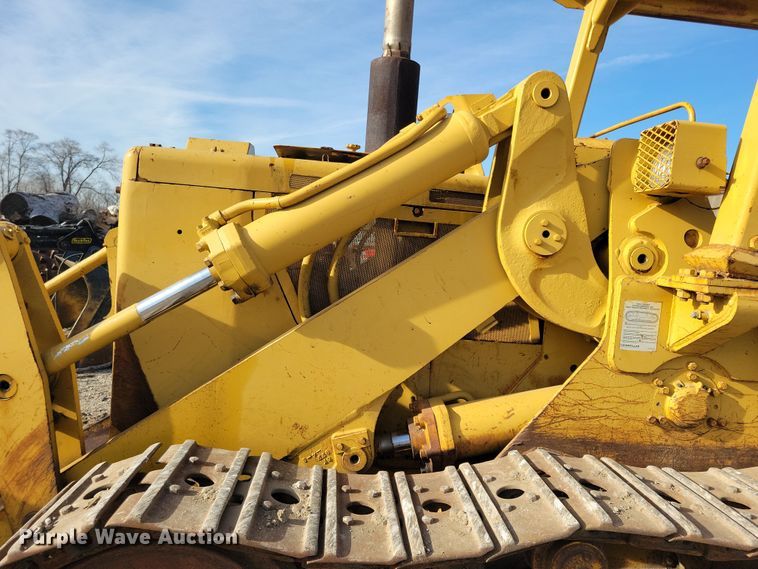 image for item LC9474 1978 Caterpillar 977L  track loader