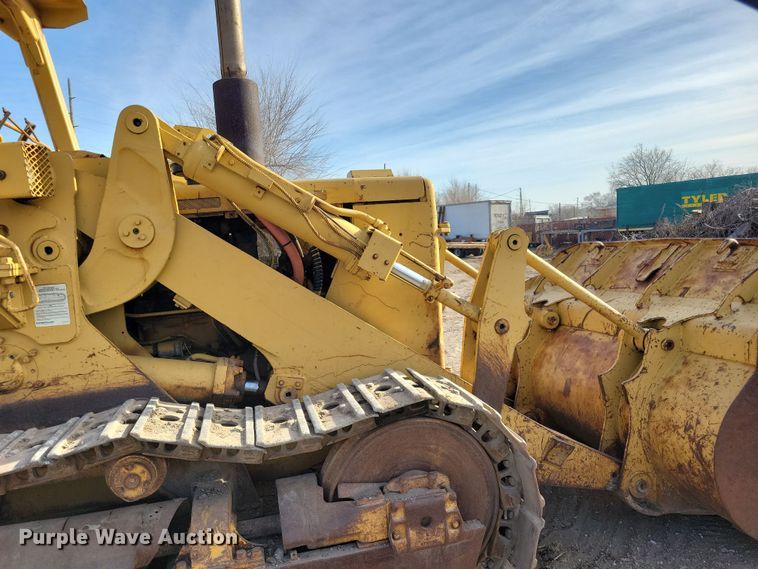 image for item LC9474 1978 Caterpillar 977L  track loader
