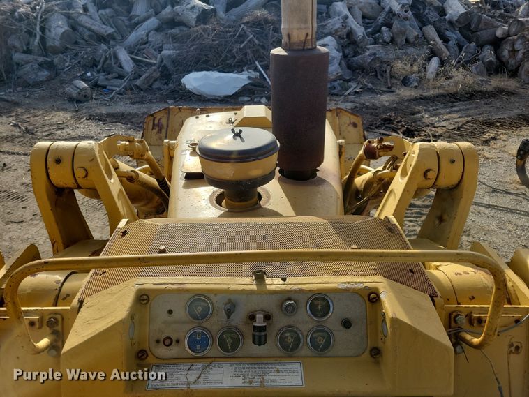 image for item LC9474 1978 Caterpillar 977L  track loader