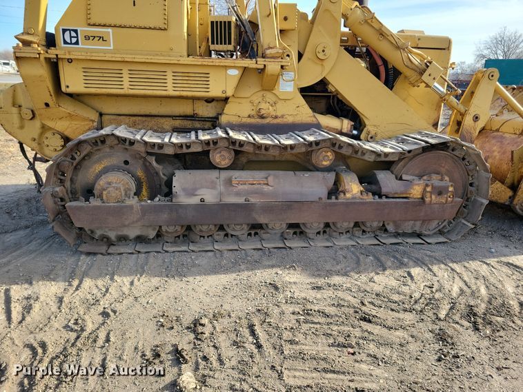 image for item LC9474 1978 Caterpillar 977L  track loader
