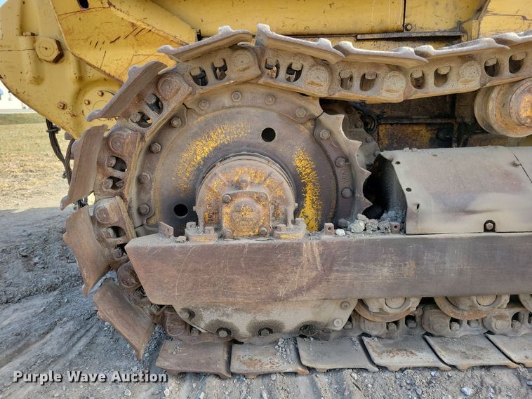 image for item LC9474 1978 Caterpillar 977L  track loader