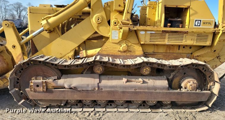 image for item LC9474 1978 Caterpillar 977L  track loader