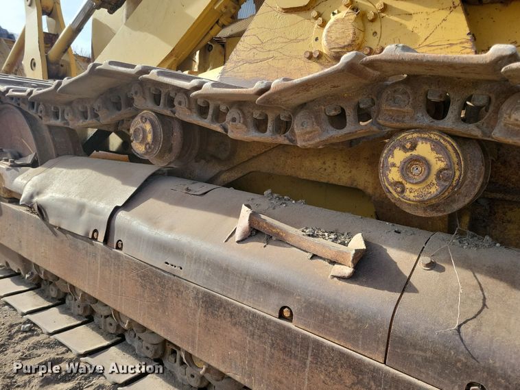 image for item LC9474 1978 Caterpillar 977L  track loader