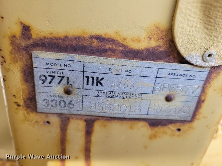 image for item LC9474 1978 Caterpillar 977L  track loader