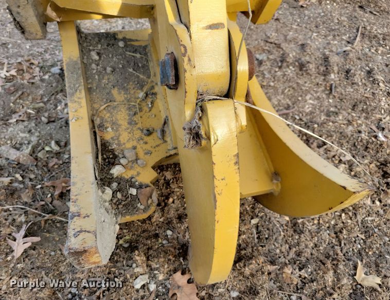 image for item LC9475 Bodine Multi Shear CP-200  excavator shear