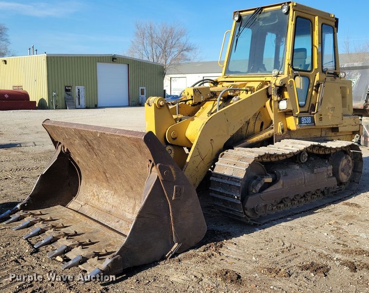 image for item LC9476 1995 Caterpillar 953B  loader