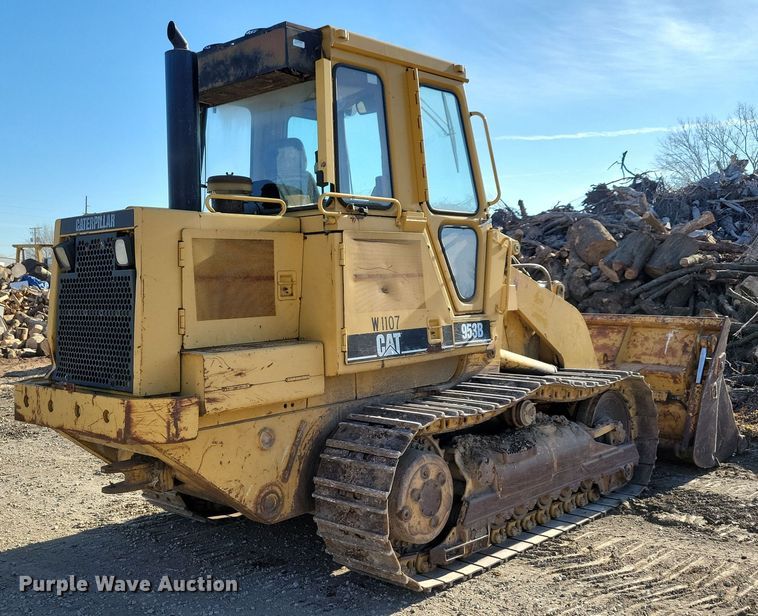 image for item LC9476 1995 Caterpillar 953B  loader