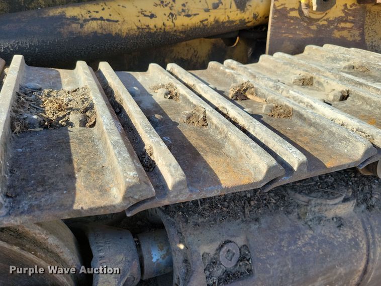 image for item LC9476 1995 Caterpillar 953B  loader