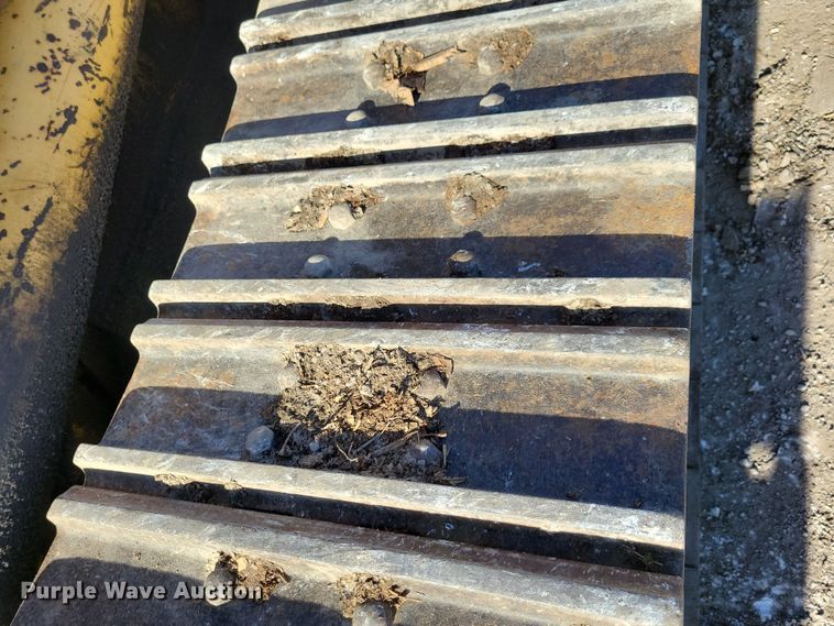 image for item LC9476 1995 Caterpillar 953B  loader