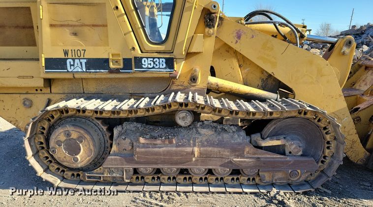 image for item LC9476 1995 Caterpillar 953B  loader