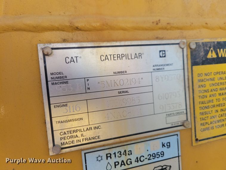 image for item LC9476 1995 Caterpillar 953B  loader