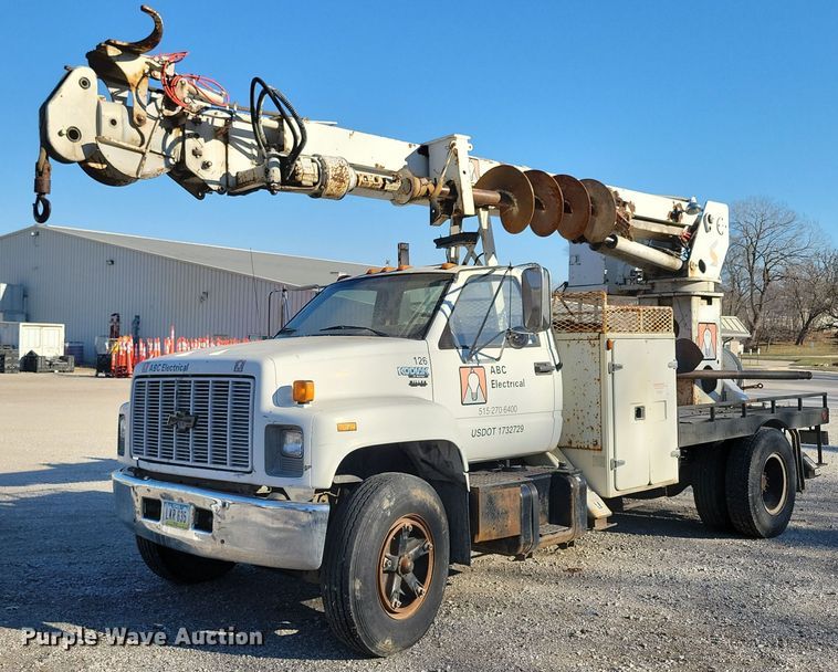 image for item LC9477 1992 Chevrolet Kodiak C6500  digger derrick truck