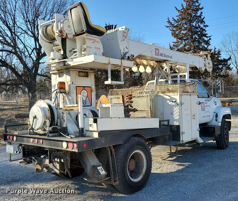 image for item LC9477 1992 Chevrolet Kodiak C6500  digger derrick truck