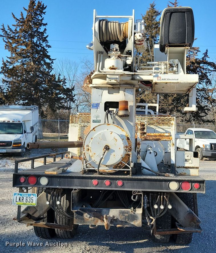 image for item LC9477 1992 Chevrolet Kodiak C6500  digger derrick truck