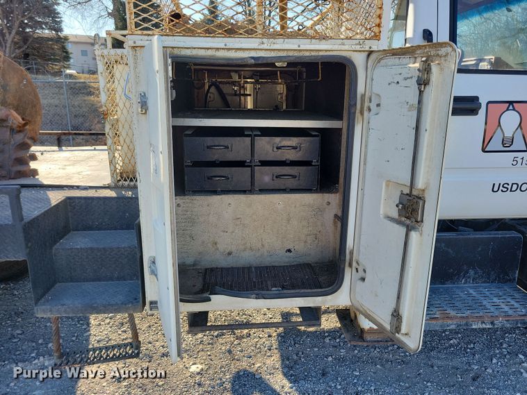 image for item LC9477 1992 Chevrolet Kodiak C6500  digger derrick truck