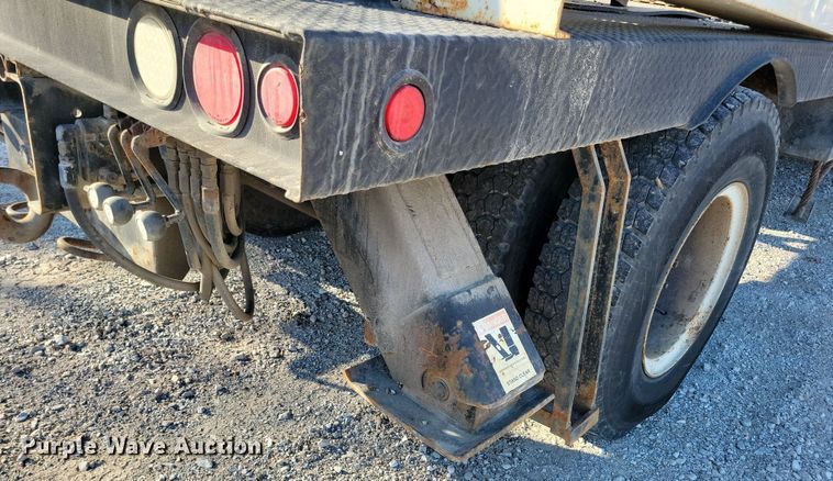 image for item LC9477 1992 Chevrolet Kodiak C6500  digger derrick truck