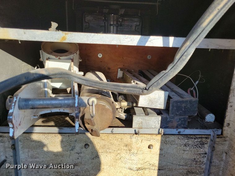 image for item LC9477 1992 Chevrolet Kodiak C6500  digger derrick truck