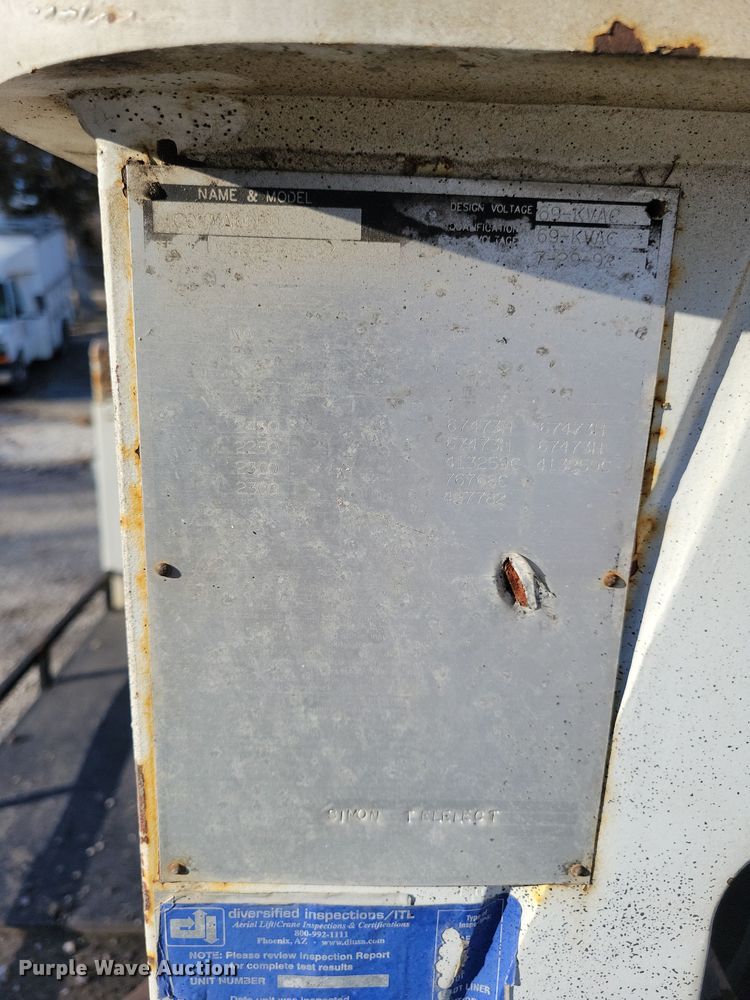 image for item LC9477 1992 Chevrolet Kodiak C6500  digger derrick truck