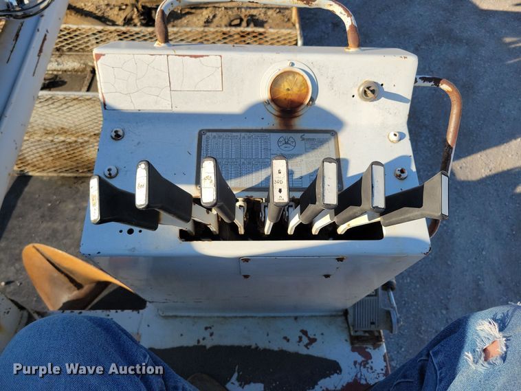 image for item LC9477 1992 Chevrolet Kodiak C6500  digger derrick truck