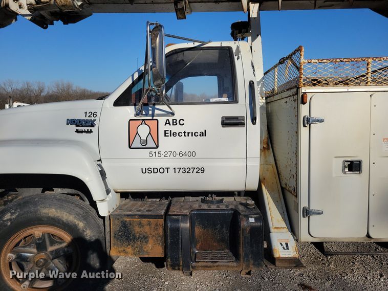 image for item LC9477 1992 Chevrolet Kodiak C6500  digger derrick truck