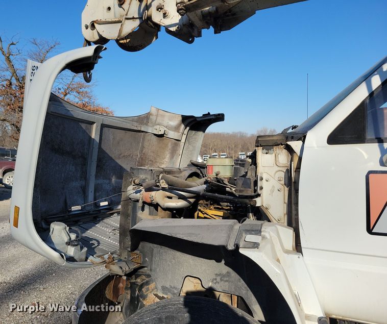 image for item LC9477 1992 Chevrolet Kodiak C6500  digger derrick truck