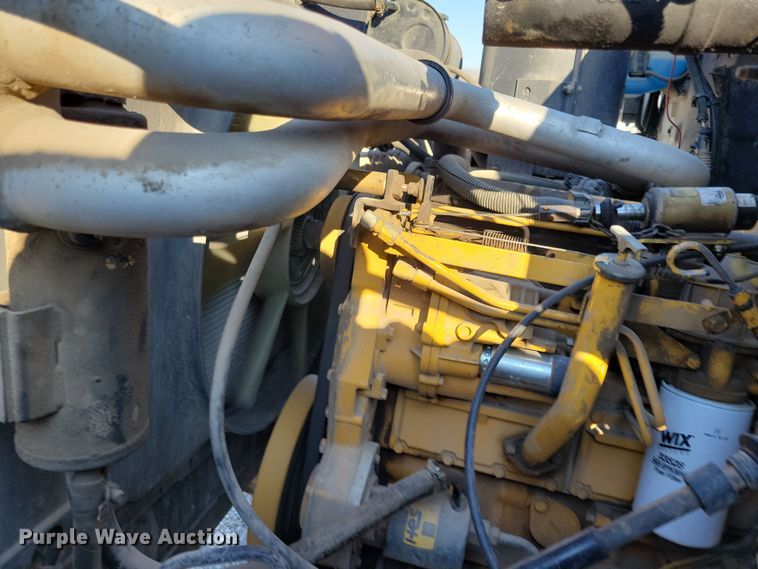 image for item LC9477 1992 Chevrolet Kodiak C6500  digger derrick truck