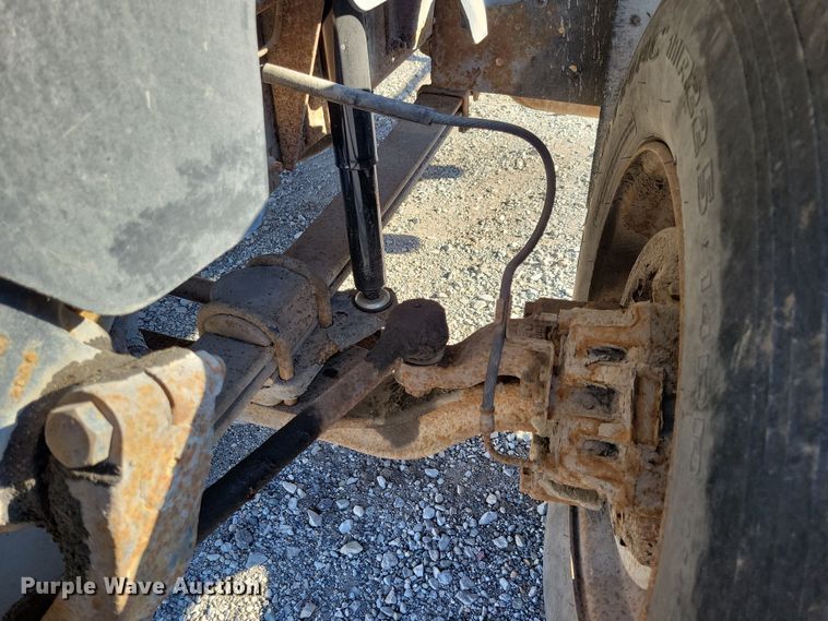 image for item LC9477 1992 Chevrolet Kodiak C6500  digger derrick truck