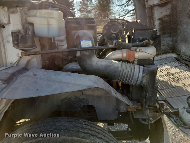 image for item LC9477 1992 Chevrolet Kodiak C6500  digger derrick truck