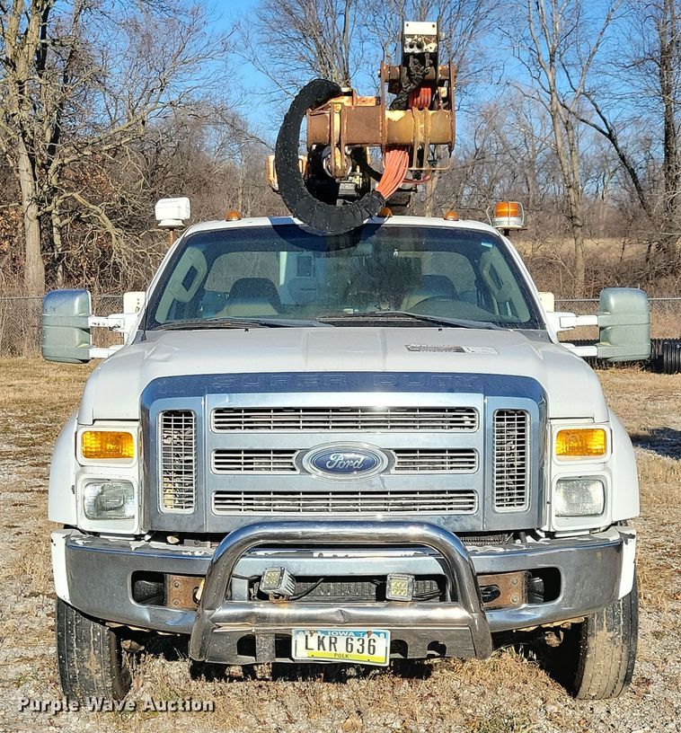 image for item LC9478 2008 Ford F550  bucket truck