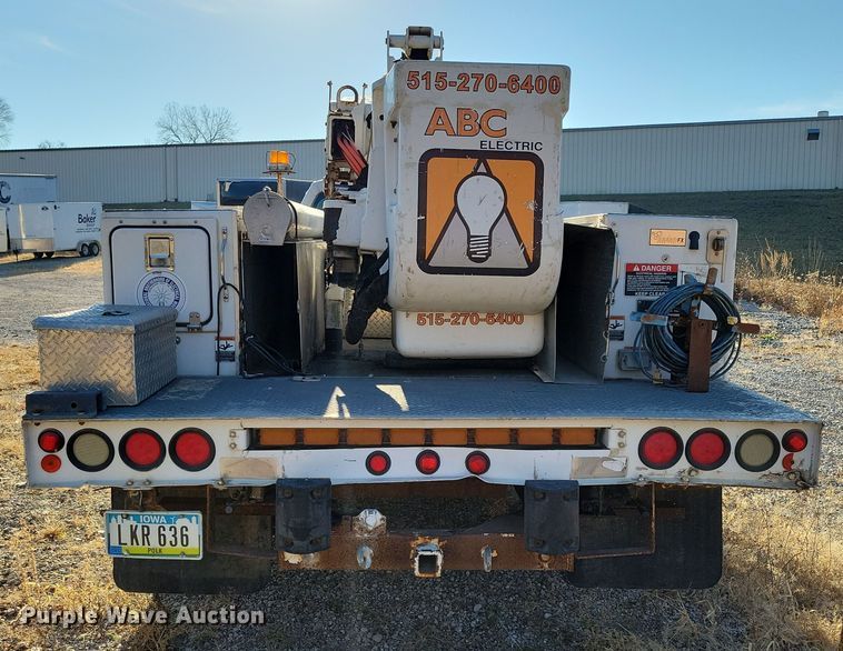 image for item LC9478 2008 Ford F550  bucket truck