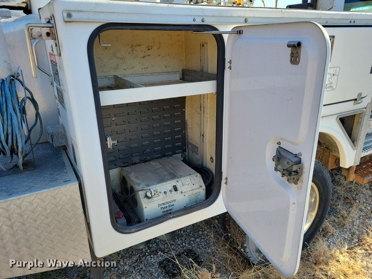 image for item LC9478 2008 Ford F550  bucket truck