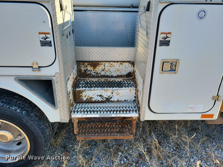 image for item LC9478 2008 Ford F550  bucket truck