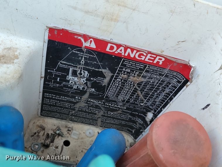 image for item LC9478 2008 Ford F550  bucket truck