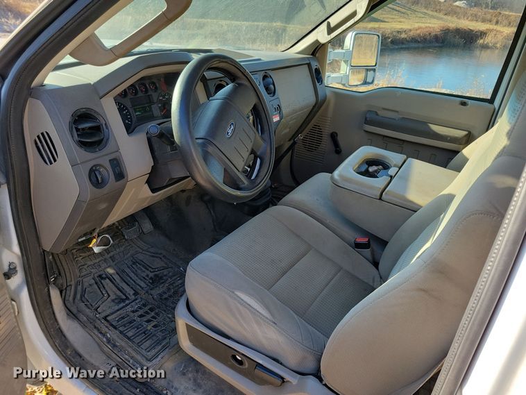 image for item LC9478 2008 Ford F550  bucket truck