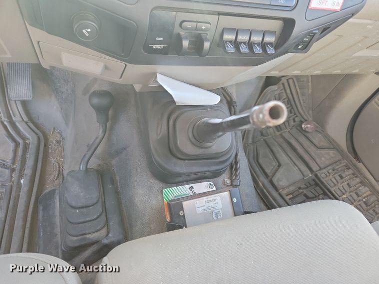 image for item LC9478 2008 Ford F550  bucket truck