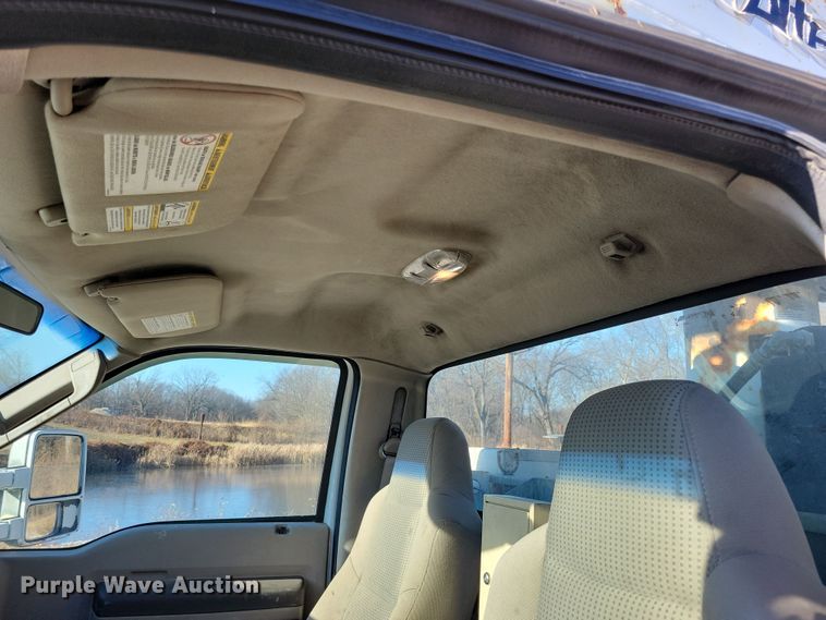 image for item LC9478 2008 Ford F550  bucket truck