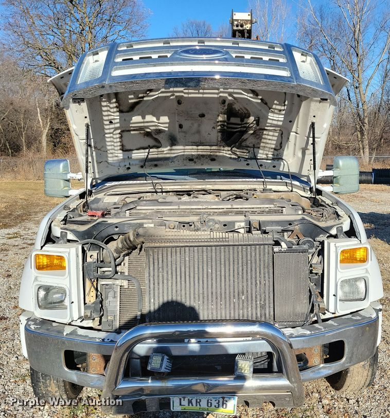 image for item LC9478 2008 Ford F550  bucket truck