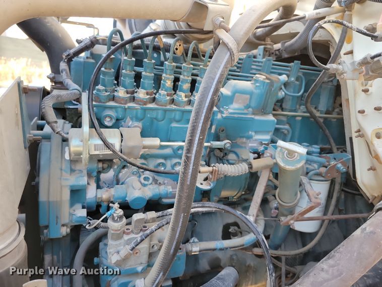 image for item LC9479 1995 International 4700  bucket truck