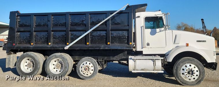 image for item LD9052 1997 Kenworth T800  dump truck