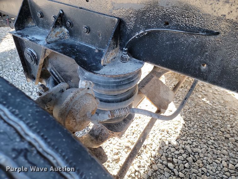 image for item LD9052 1997 Kenworth T800  dump truck