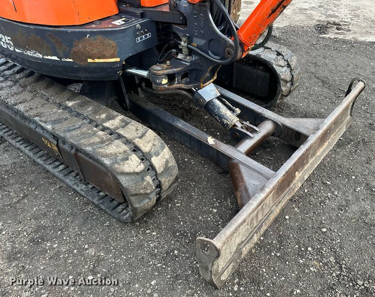 image for item LH9035 2007 Kubota U35SS  mini excavator