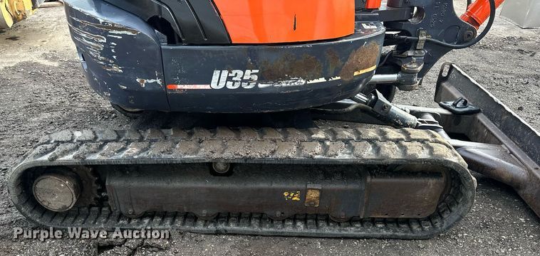 image for item LH9035 2007 Kubota U35SS  mini excavator