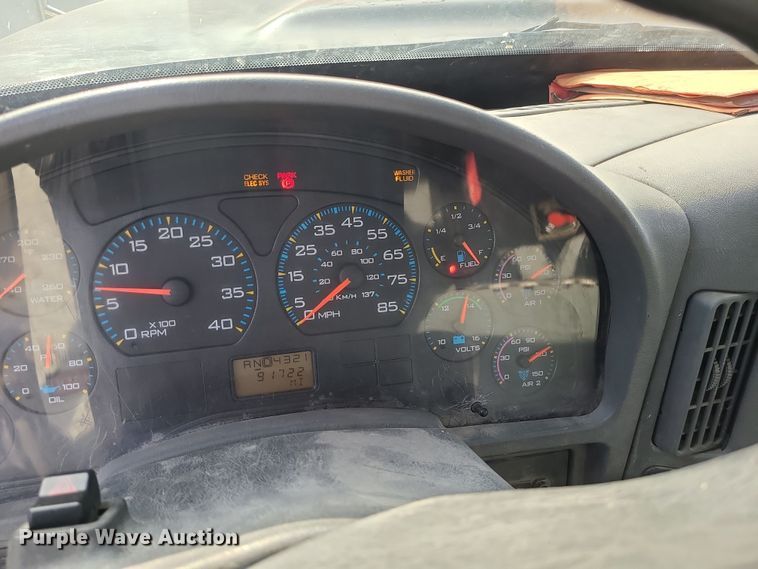 image for item LJ9422 2005 International 7500  sewer jetter truck