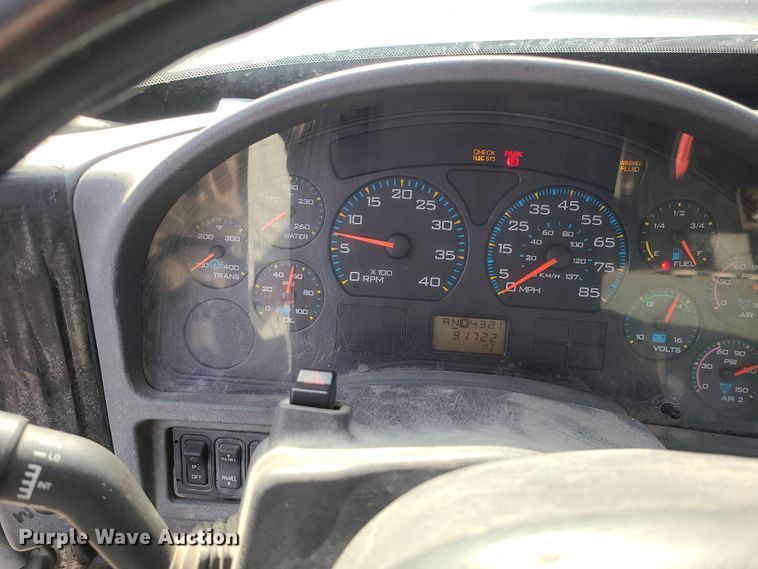 image for item LJ9422 2005 International 7500  sewer jetter truck