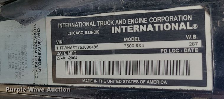 image for item LJ9422 2005 International 7500  sewer jetter truck