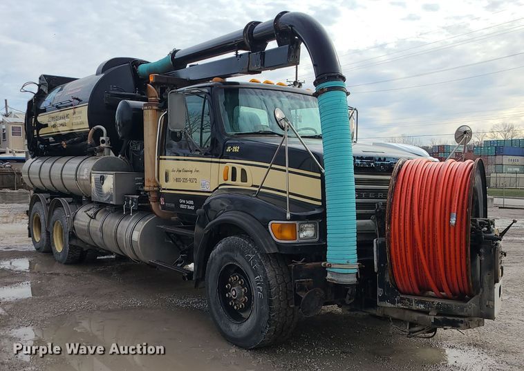 image for item LJ9423 2001 Sterling  sewer jetter truck