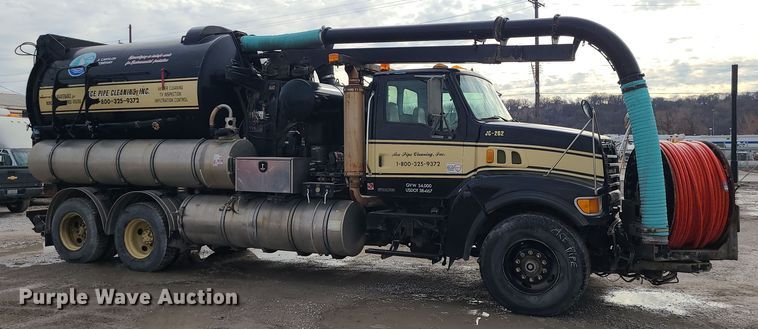 image for item LJ9423 2001 Sterling  sewer jetter truck