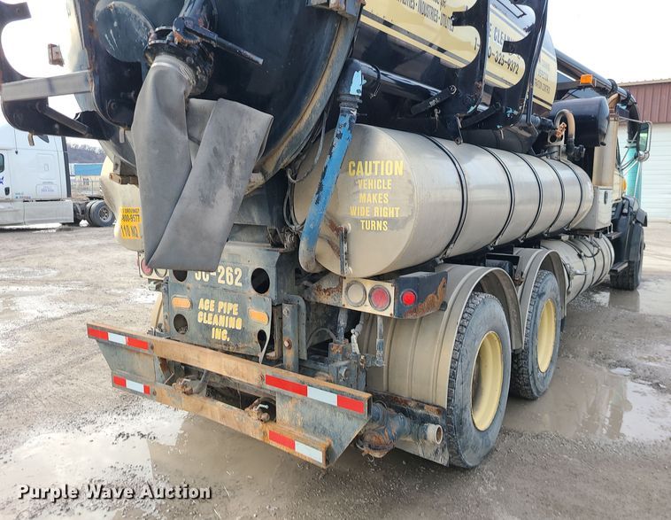 image for item LJ9423 2001 Sterling  sewer jetter truck