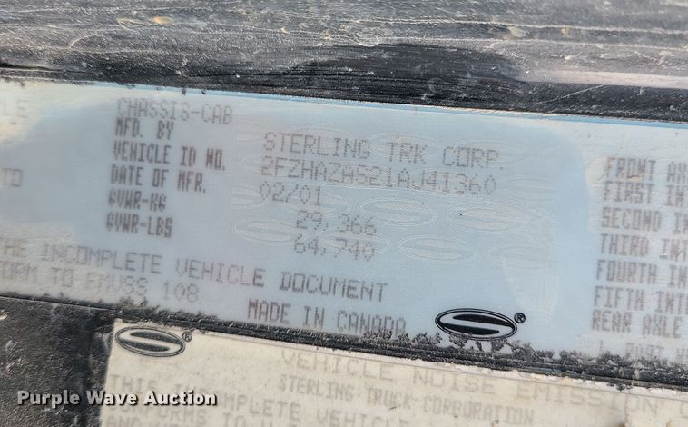 image for item LJ9423 2001 Sterling  sewer jetter truck