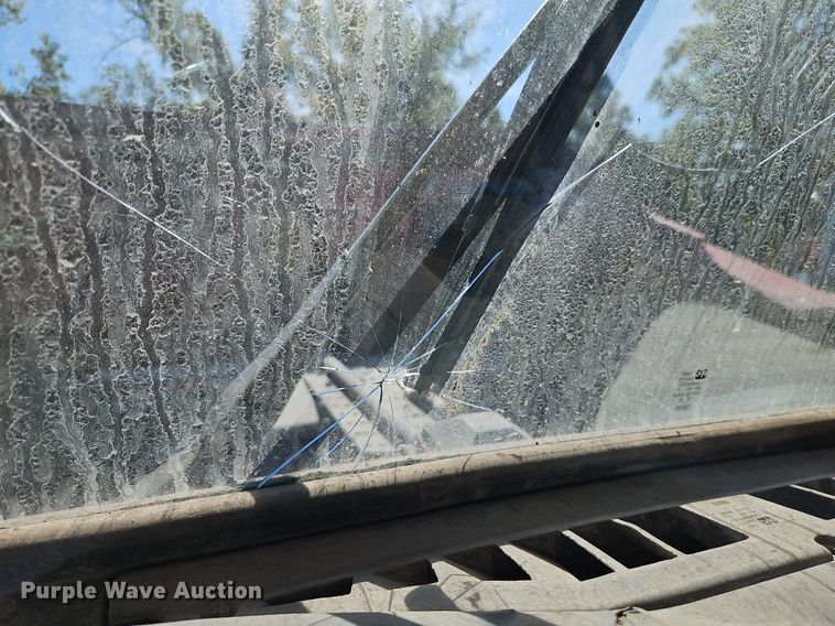 image for item LM9269 1986 Ford L9000  dump truck